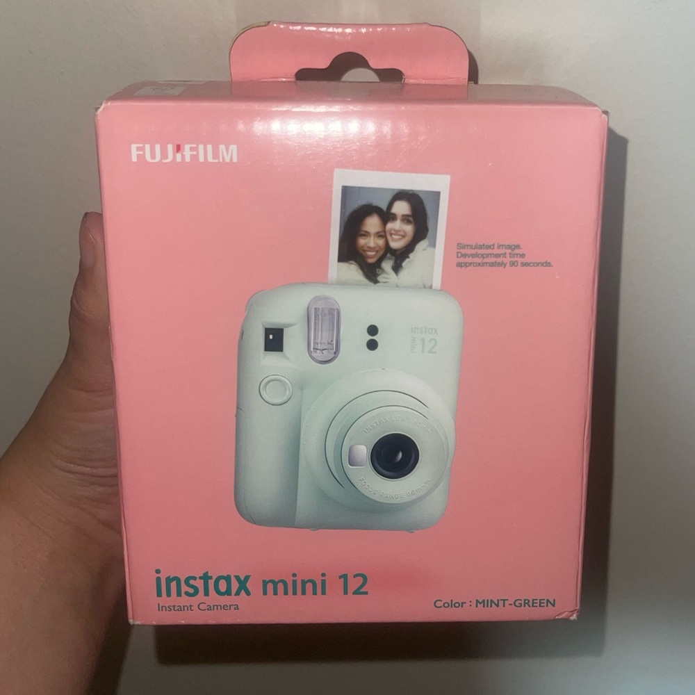 FUJIFILM mini 13 Polaroid Camera